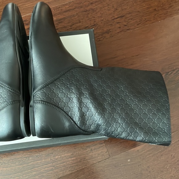 Gucci light leather boots. Authentic - Picture 7 of 11